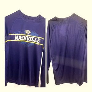 Nashville Predators long sleeve Mens Medium